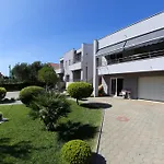 Apartmani Ukalovic